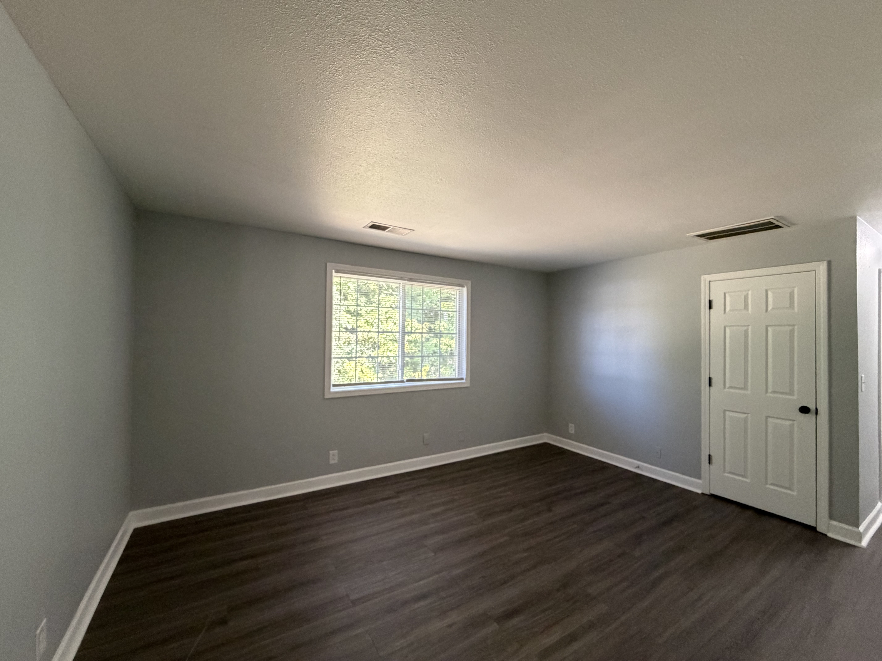 1351 Avondale Drive K83